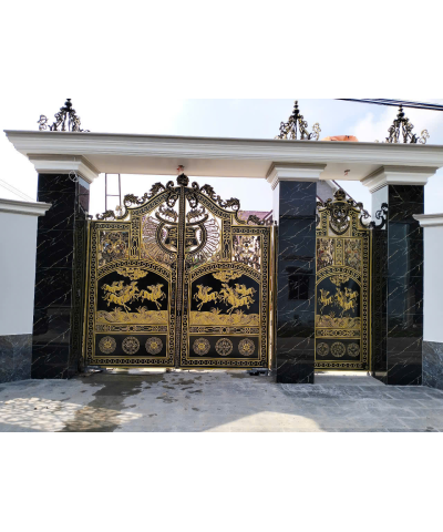 Cổng Nhôm Đúc (Mã Đáo Thành Công)