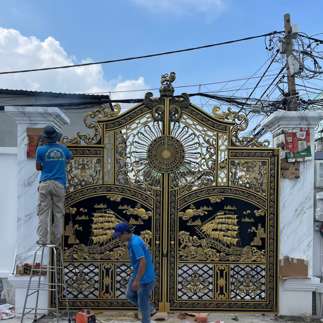 CÔNG TRÌNH CỔNG NHÔM ĐÚC QUẬN 12 
